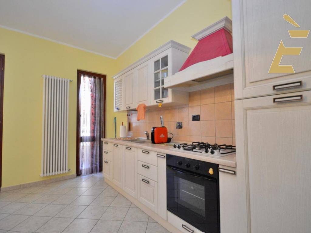 appartamento in vendita a Borghetto Santo Spirito