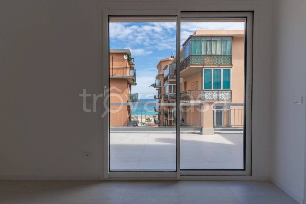 appartamento in vendita a Borghetto Santo Spirito