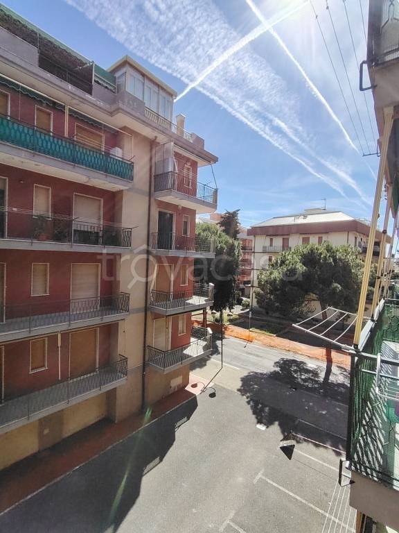 appartamento in vendita a Borghetto Santo Spirito