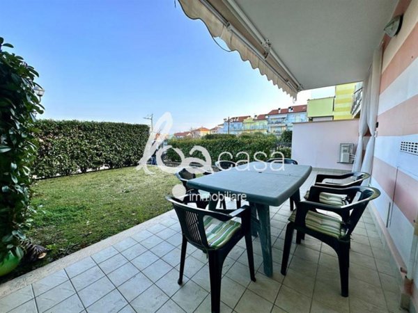 appartamento in vendita a Borghetto Santo Spirito