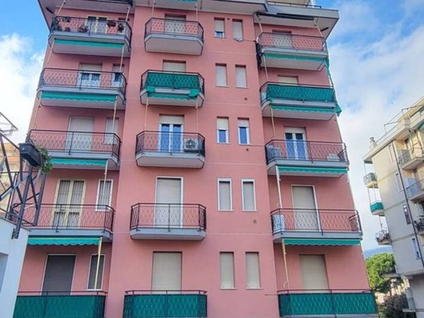 appartamento in vendita a Borghetto Santo Spirito