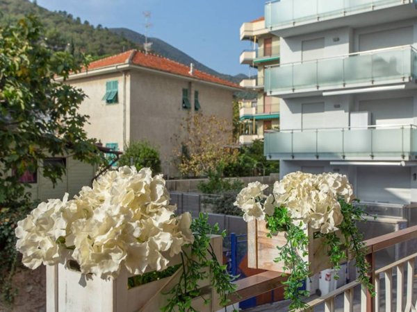 appartamento in vendita a Borghetto Santo Spirito