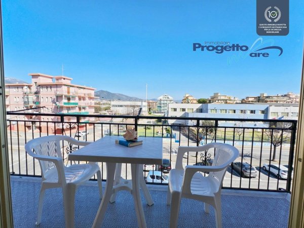 appartamento in vendita a Borghetto Santo Spirito