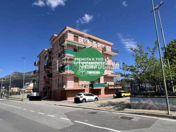 appartamento in vendita a Borghetto Santo Spirito