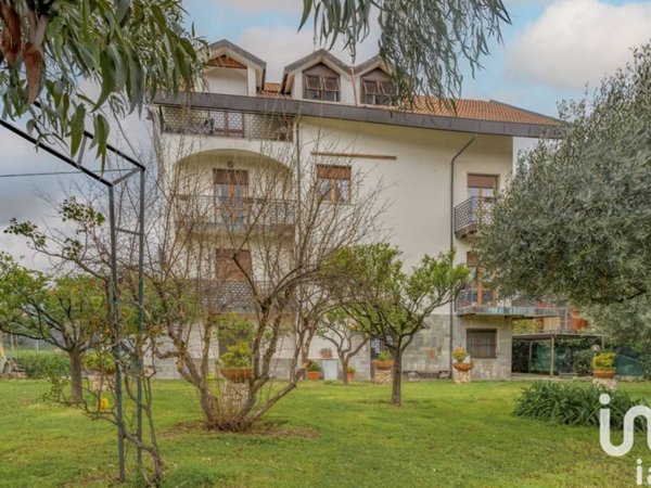 appartamento in vendita a Borghetto Santo Spirito