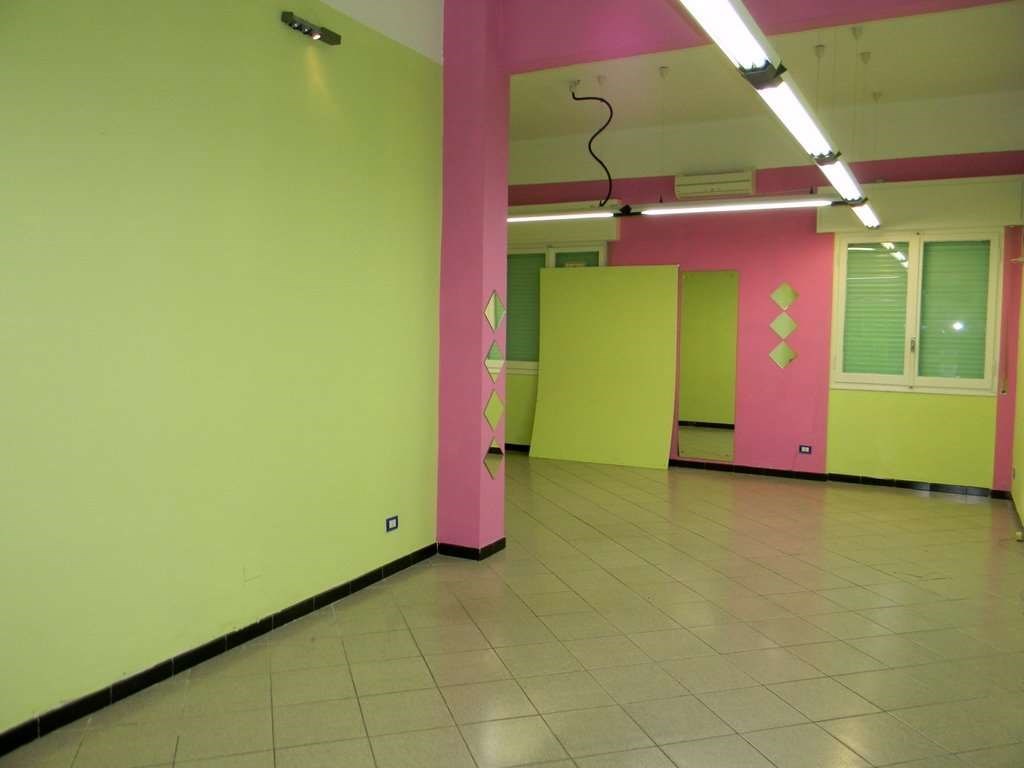 ufficio in vendita a Borghetto Santo Spirito