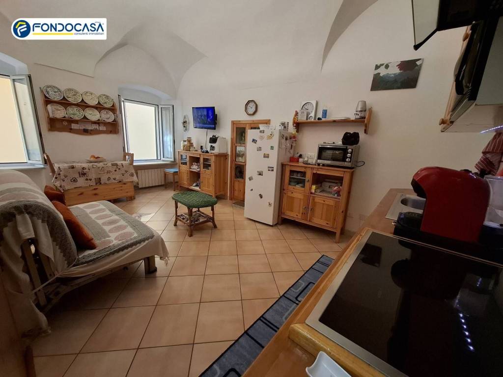 appartamento in vendita a Borghetto Santo Spirito