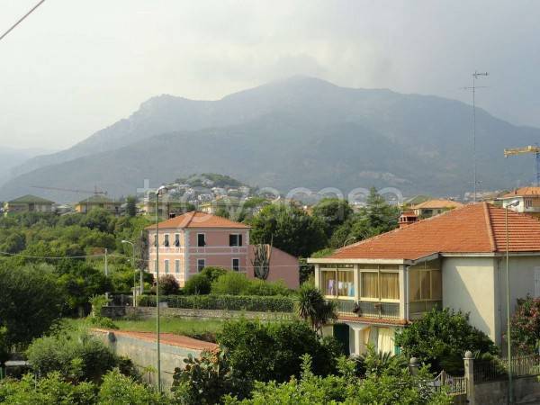 appartamento in vendita a Borghetto Santo Spirito