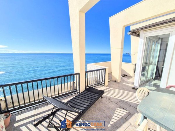 appartamento in vendita a Borghetto Santo Spirito