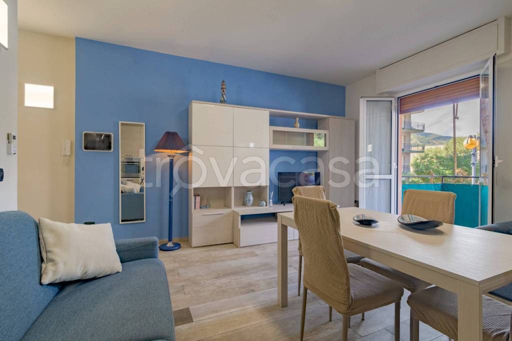 appartamento in vendita a Borghetto Santo Spirito
