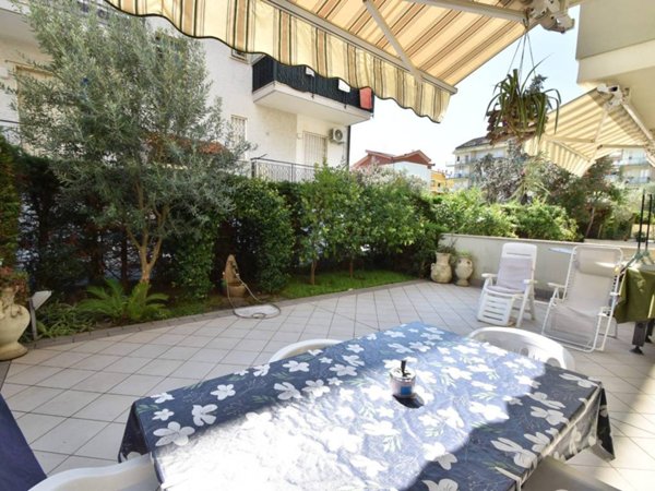 appartamento in vendita a Borghetto Santo Spirito