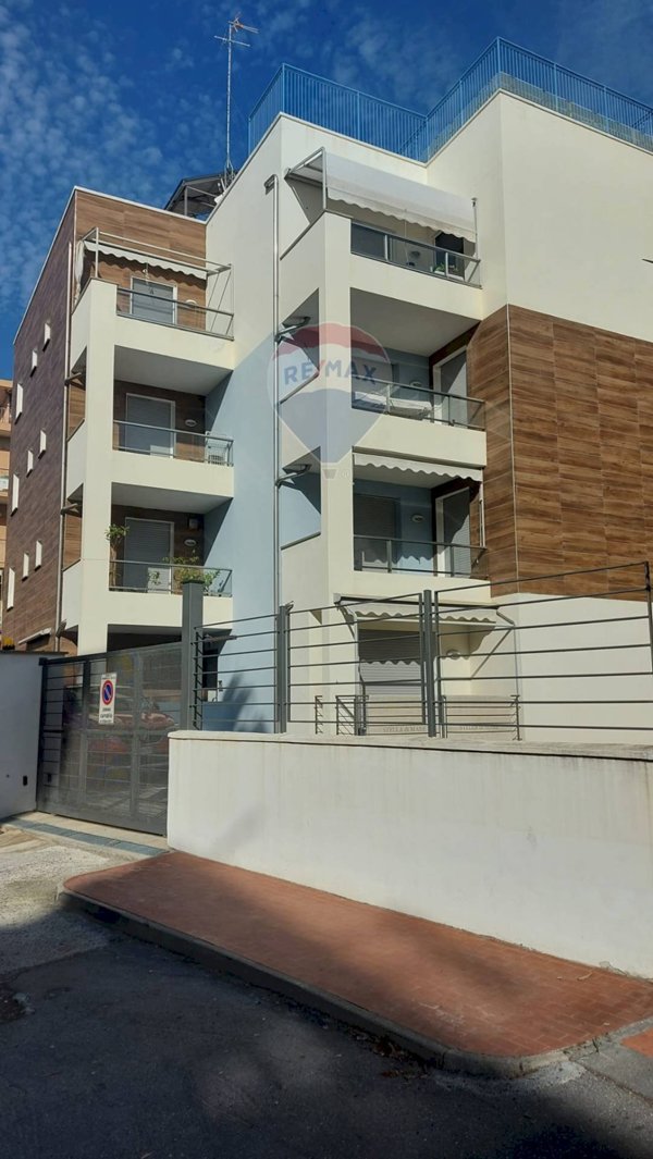 appartamento in vendita a Borghetto Santo Spirito