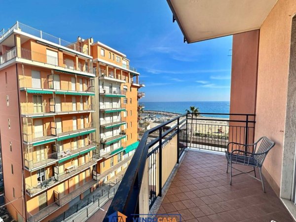 appartamento in vendita a Borghetto Santo Spirito