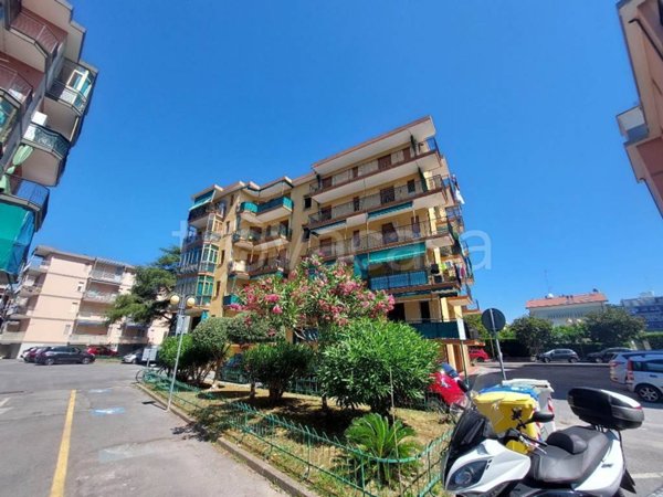 appartamento in vendita a Borghetto Santo Spirito