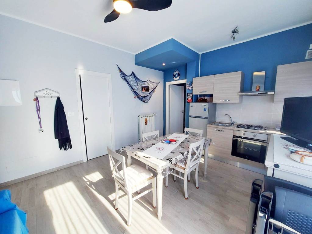 appartamento in vendita a Borghetto Santo Spirito