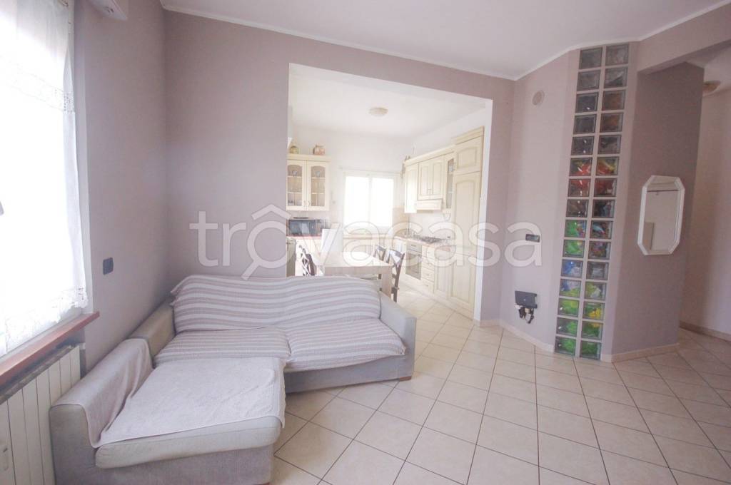 appartamento in vendita a Borghetto Santo Spirito