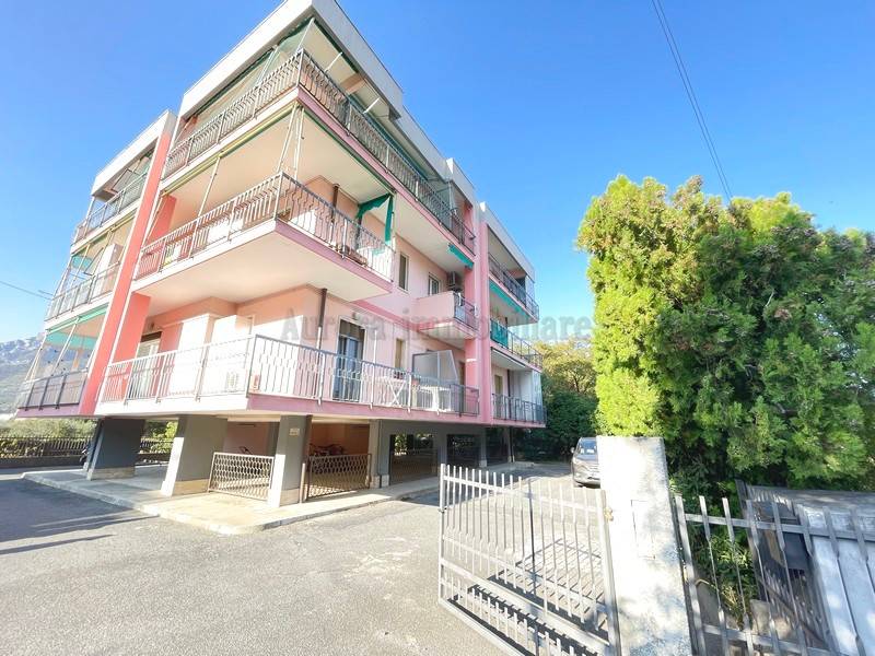 appartamento in vendita a Borghetto Santo Spirito