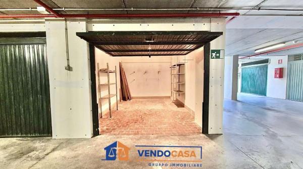 negozio in vendita a Borghetto Santo Spirito