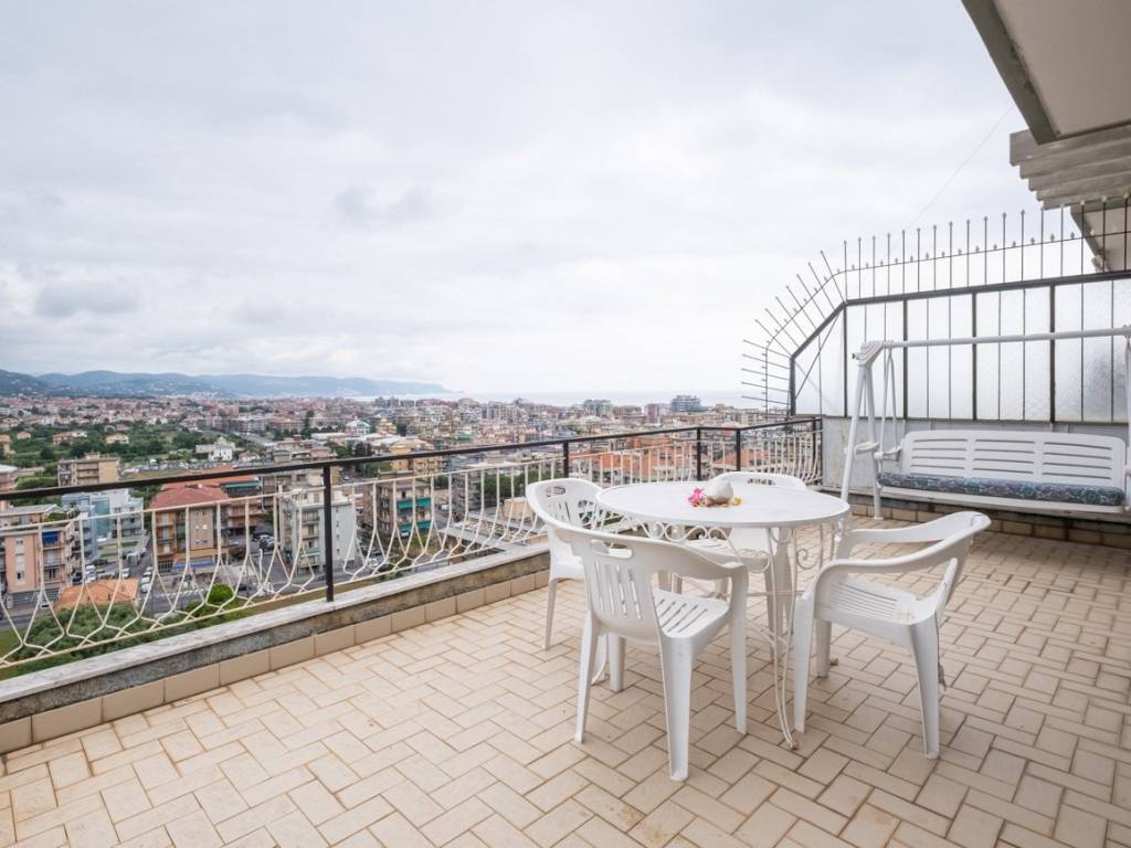 appartamento in vendita a Borghetto Santo Spirito