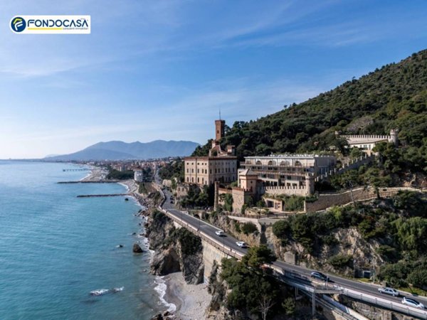 appartamento in vendita a Borghetto Santo Spirito