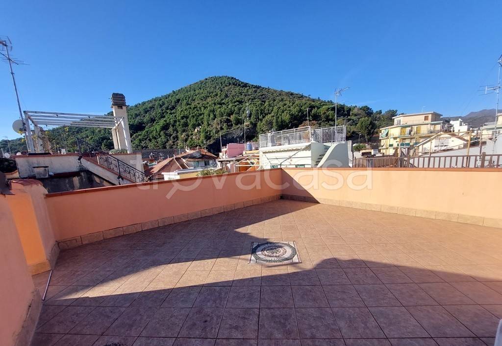 casa indipendente in vendita a Borghetto Santo Spirito