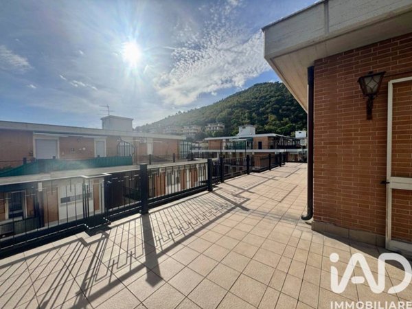 appartamento in vendita a Borghetto Santo Spirito