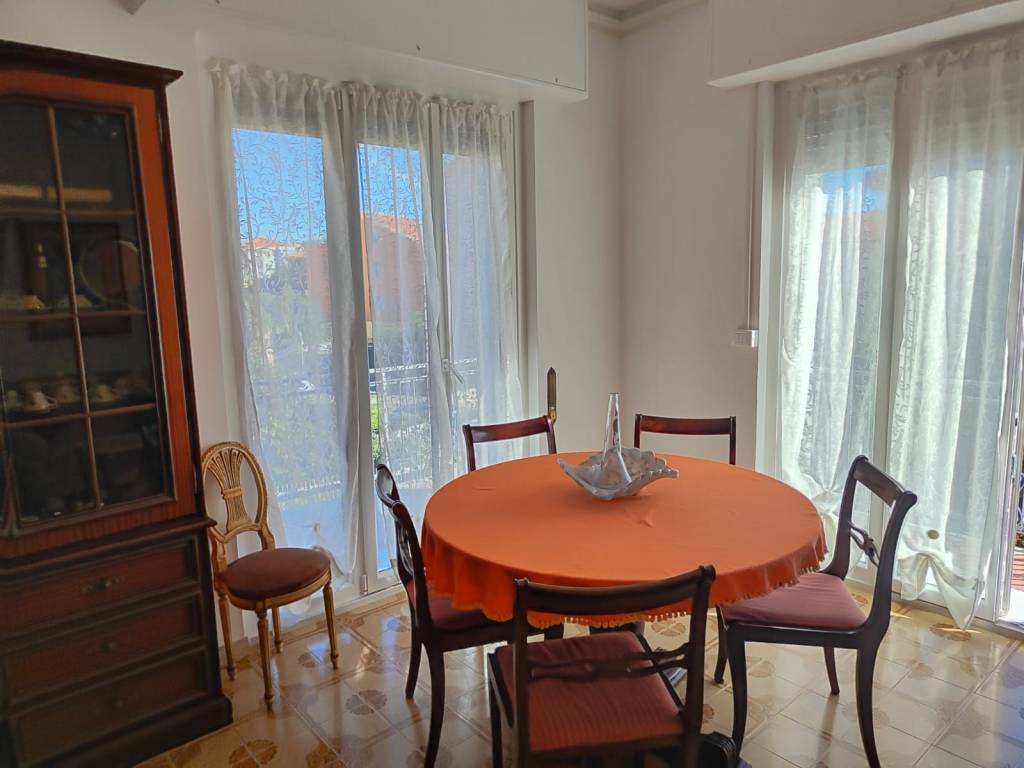 appartamento in vendita a Borghetto Santo Spirito