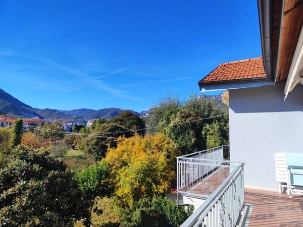 appartamento in vendita a Borghetto Santo Spirito