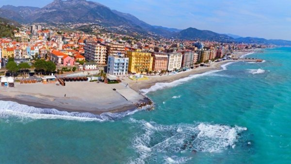 appartamento in vendita a Borghetto Santo Spirito