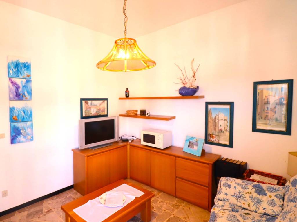 appartamento in vendita a Borghetto Santo Spirito