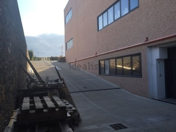 capannone in vendita a Borghetto Santo Spirito