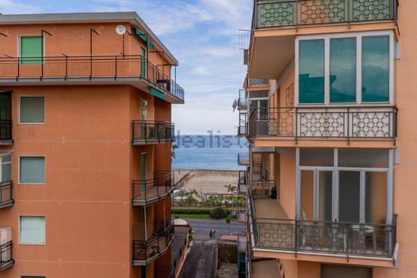 appartamento in vendita a Borghetto Santo Spirito