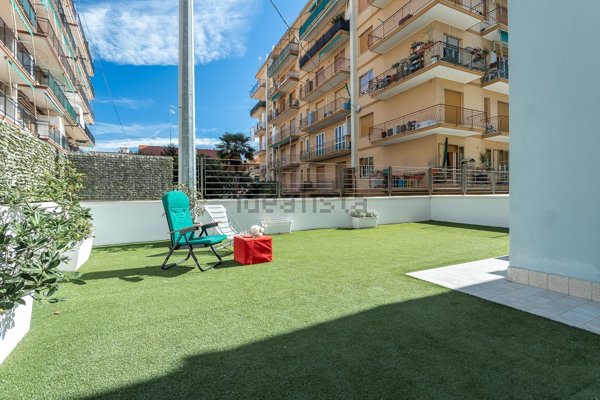 appartamento in vendita a Borghetto Santo Spirito