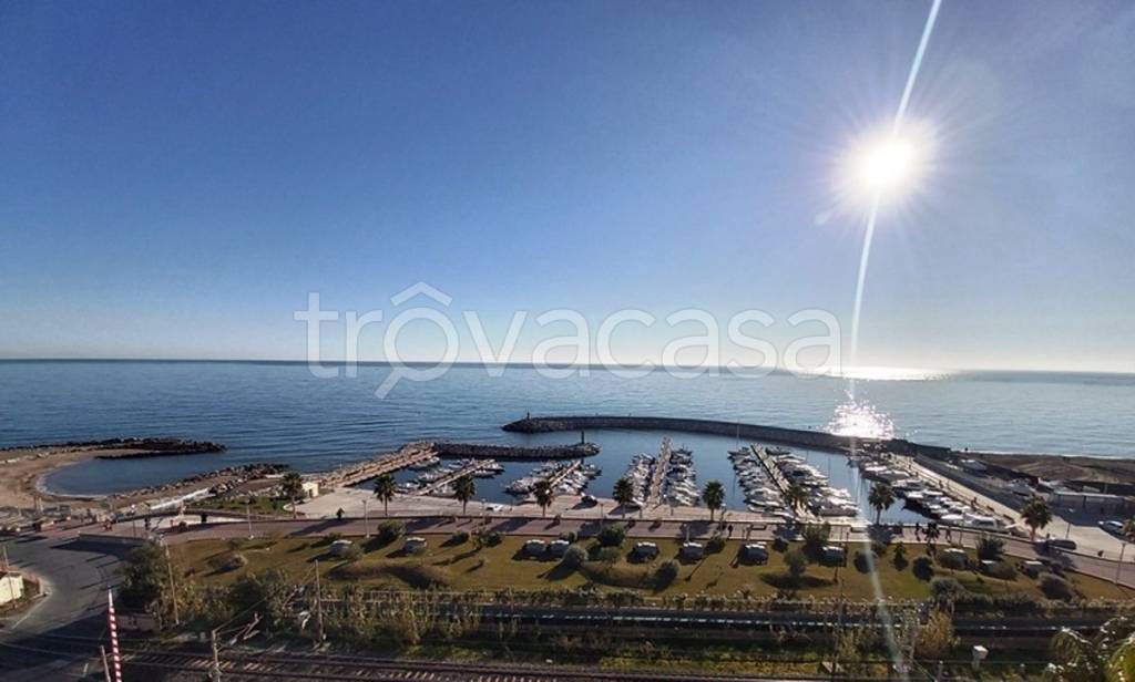 appartamento in vendita a Borghetto Santo Spirito