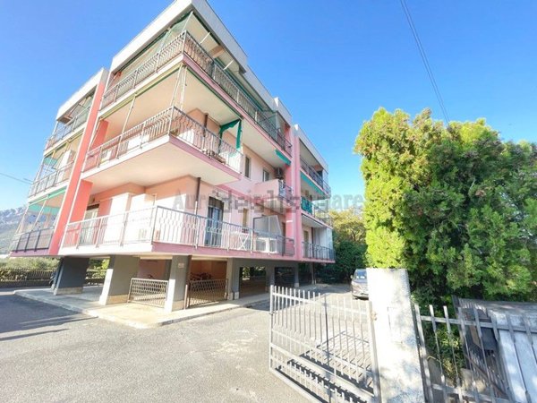 appartamento in vendita a Borghetto Santo Spirito