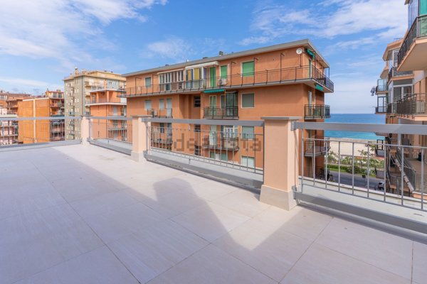 appartamento in vendita a Borghetto Santo Spirito