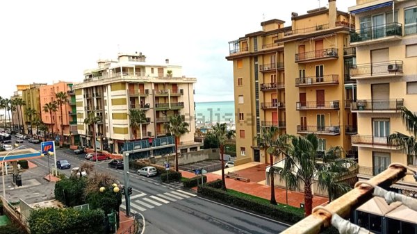 appartamento in vendita a Borghetto Santo Spirito