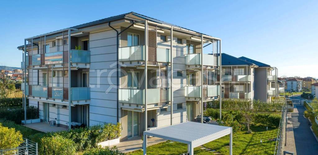 appartamento in vendita a Borghetto Santo Spirito