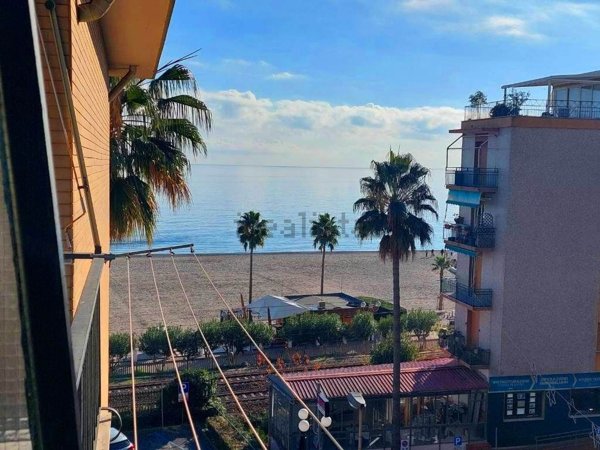 appartamento in vendita a Borghetto Santo Spirito