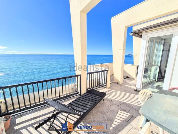 appartamento in vendita a Borghetto Santo Spirito