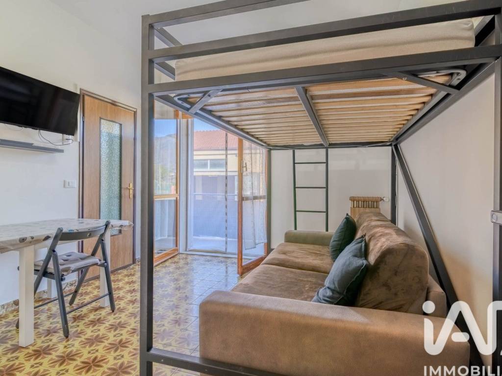 appartamento in vendita a Borghetto Santo Spirito