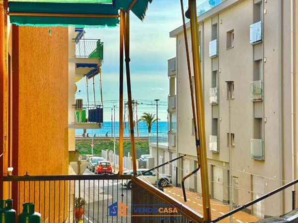 appartamento in vendita a Borghetto Santo Spirito