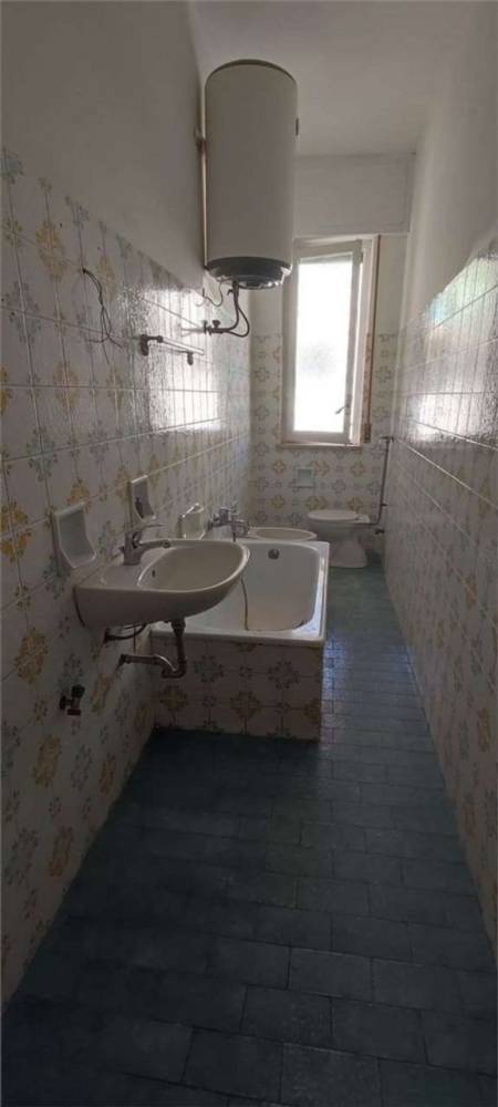 appartamento in vendita a Borghetto Santo Spirito