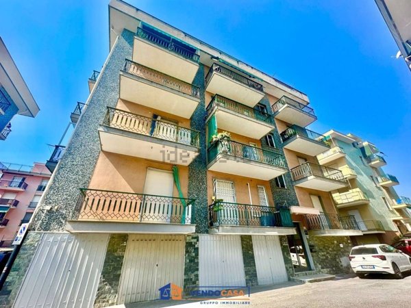 appartamento in vendita a Borghetto Santo Spirito