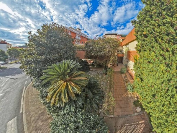 casa indipendente in vendita a Borghetto Santo Spirito