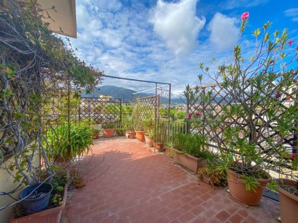 appartamento in vendita a Borghetto Santo Spirito