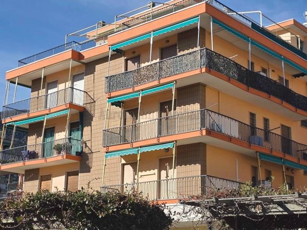 appartamento in vendita a Borghetto Santo Spirito