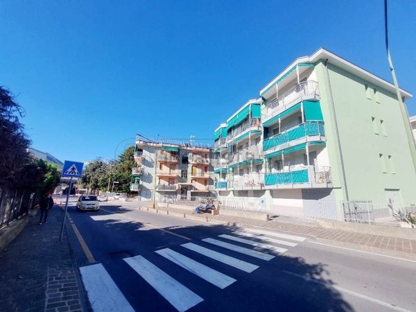 appartamento in vendita a Borghetto Santo Spirito