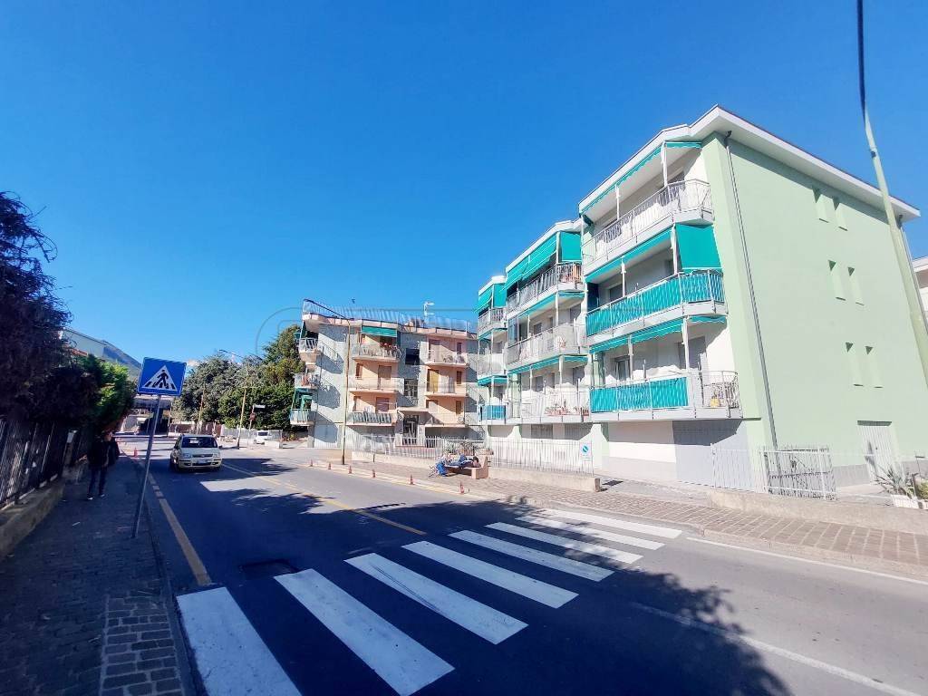 appartamento in vendita a Borghetto Santo Spirito