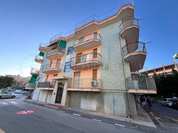 appartamento in vendita a Borghetto Santo Spirito